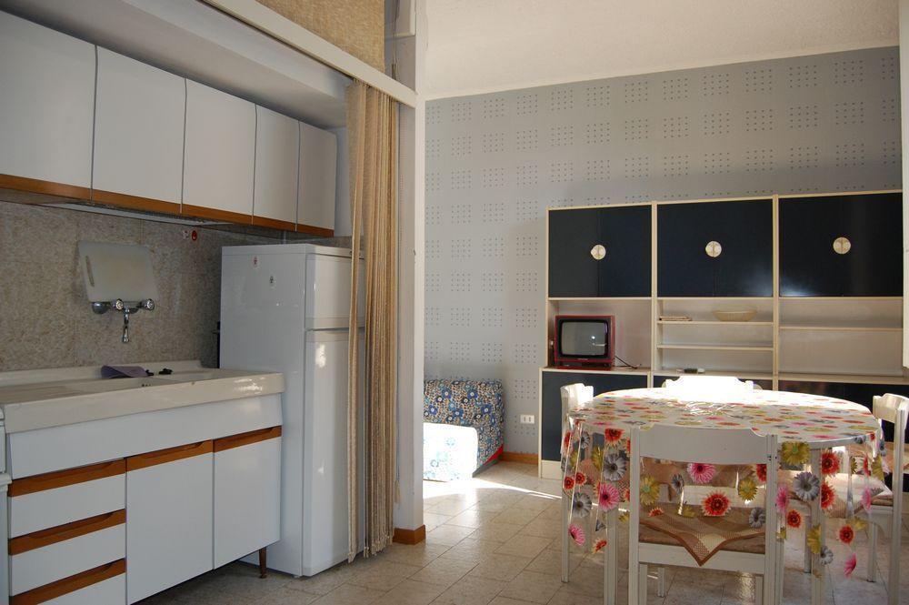 Villa Violetta Кастильончело Стая снимка