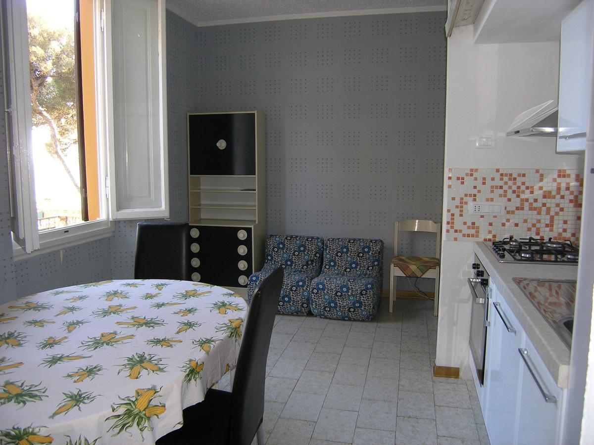 Villa Violetta Кастильончело Екстериор снимка