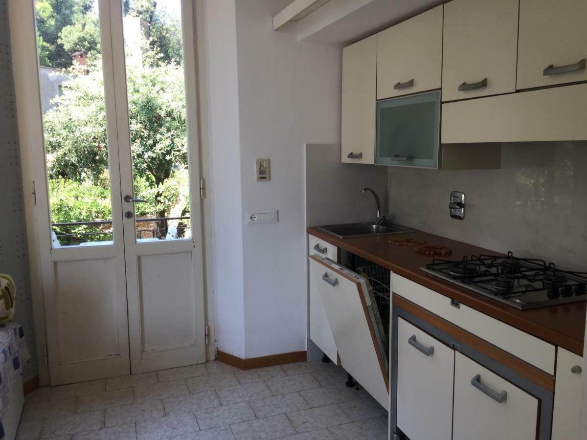 Villa Violetta Кастильончело Екстериор снимка